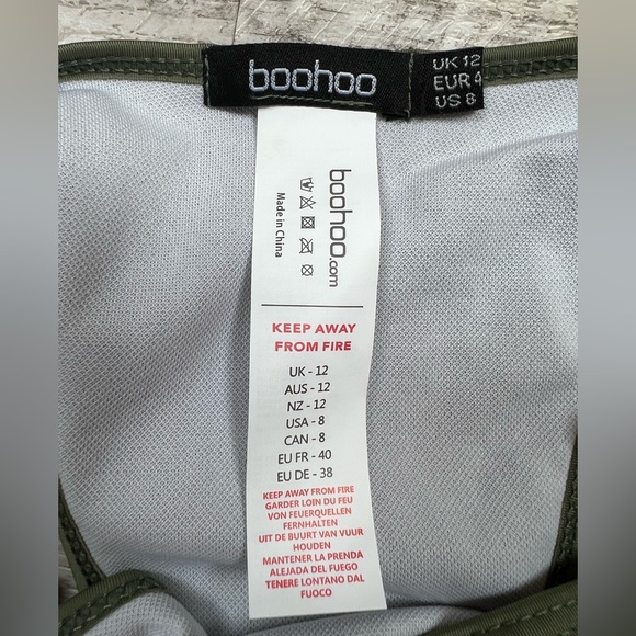 boohoo forest green ring detail micro bikini - Picture 5 of 10